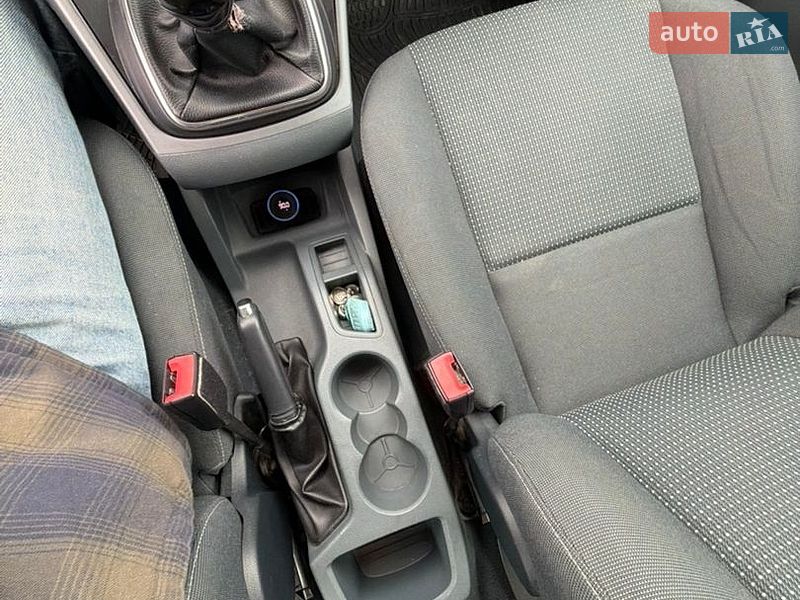 Минивэн Ford C-Max 2012 в Тернополе фото 46 Минивэн Ford C-Max 2012 в Тернополе