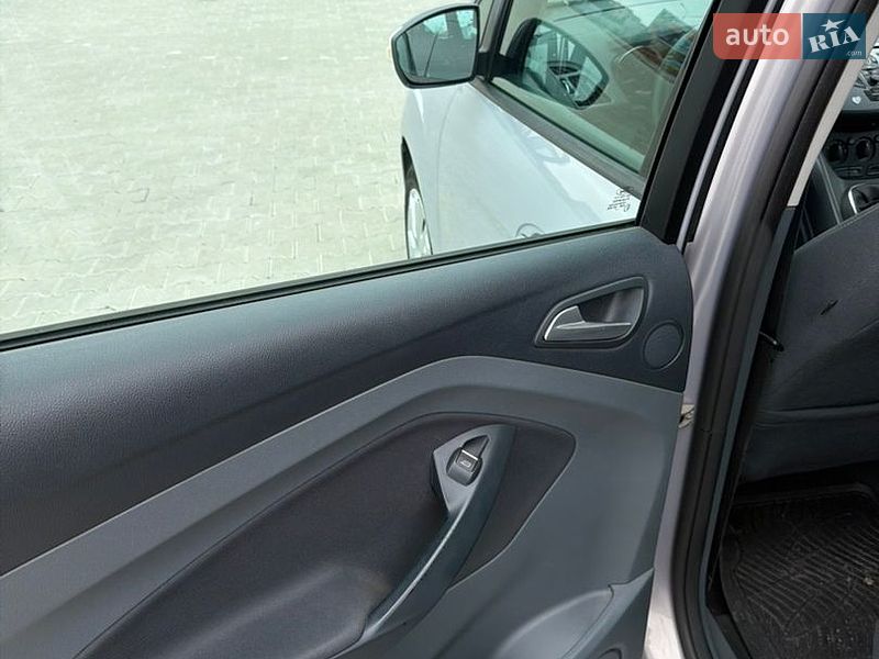 Минивэн Ford C-Max 2012 в Тернополе фото 48 Минивэн Ford C-Max 2012 в Тернополе