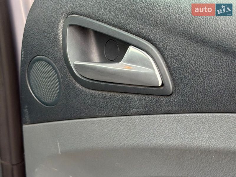 Минивэн Ford C-Max 2012 в Тернополе фото 58 Минивэн Ford C-Max 2012 в Тернополе