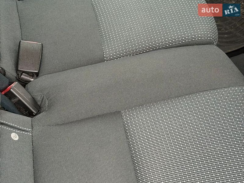 Минивэн Ford C-Max 2012 в Тернополе фото 56 Минивэн Ford C-Max 2012 в Тернополе