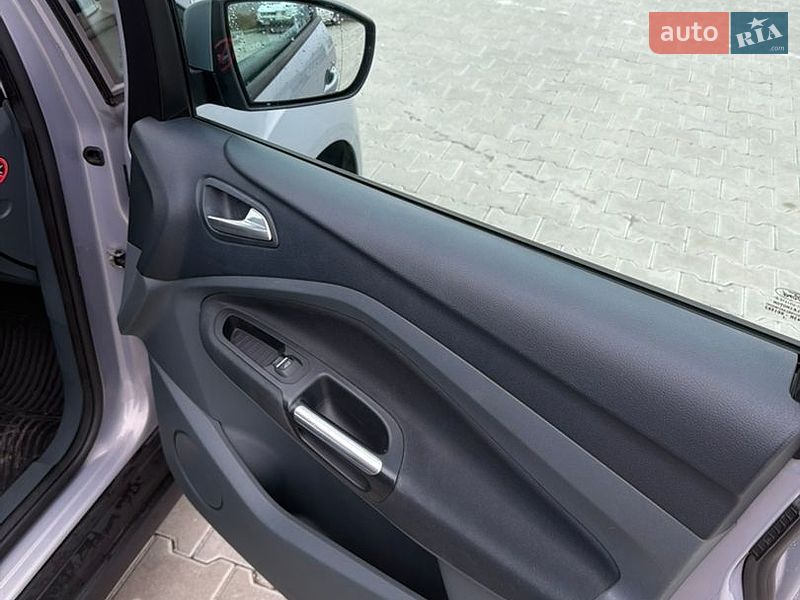 Минивэн Ford C-Max 2012 в Тернополе фото 60 Минивэн Ford C-Max 2012 в Тернополе