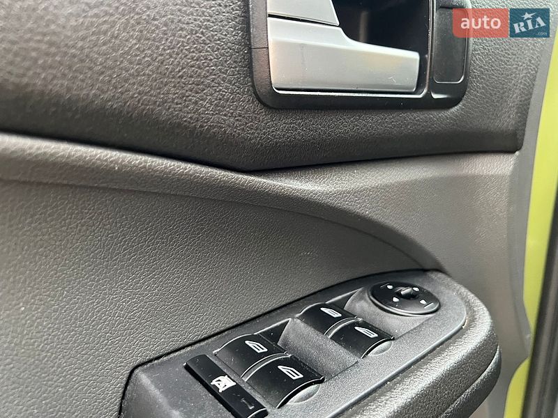Мінівен Ford C-Max 2005 в Житомирі