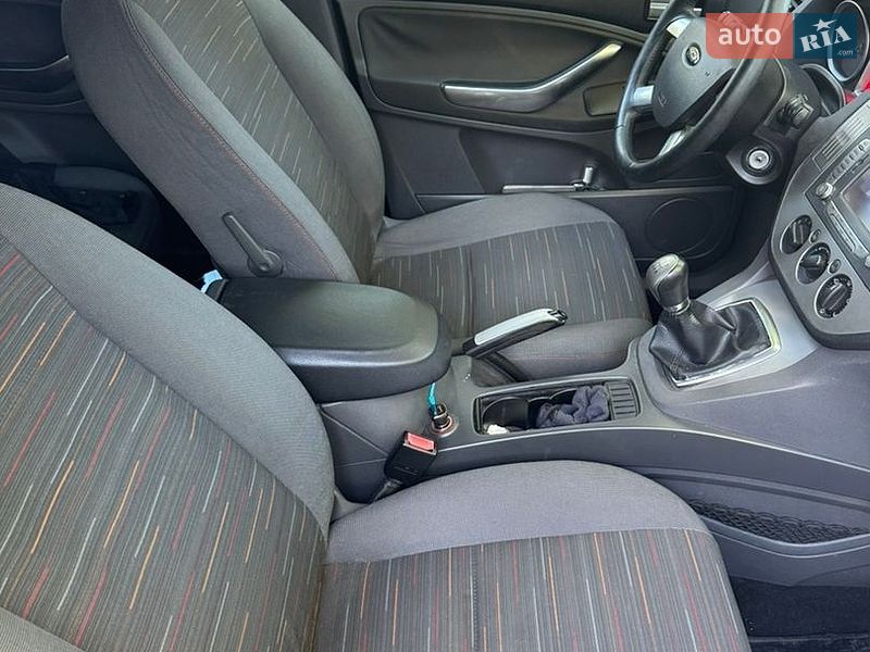 Минивэн Ford C-Max 2010 в Черкассах