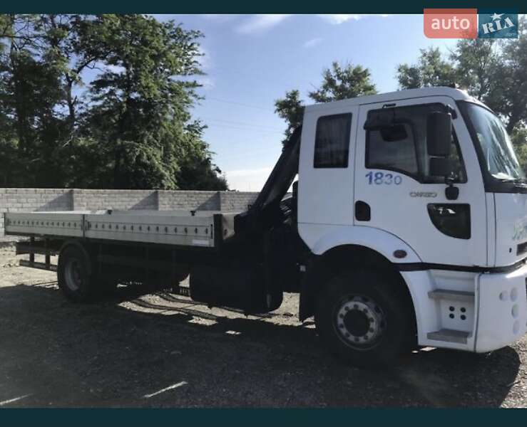 Кран-манипулятор Ford Cargo 2006 в Киеве