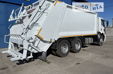 Мусоровоз Ford Cargo 2012 в 