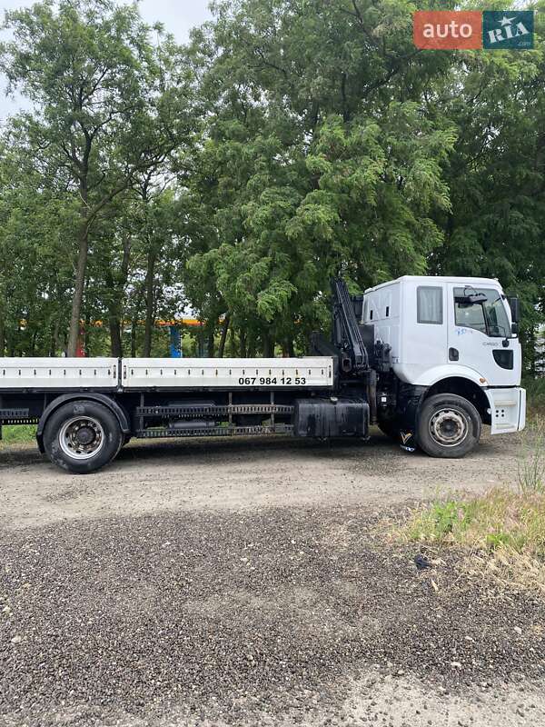 Кран-манипулятор Ford Cargo 2006 в Киеве