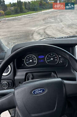 Самосвал Ford Cargo 2016 в 