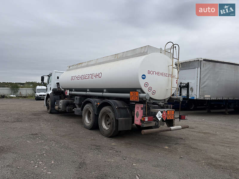 Бензовоз Ford Cargo 2014 в Киеве