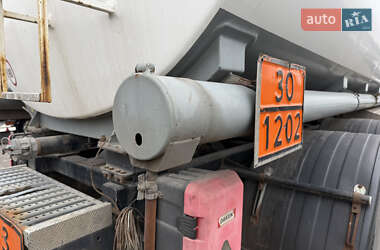 Бензовоз Ford Cargo 2014 в 