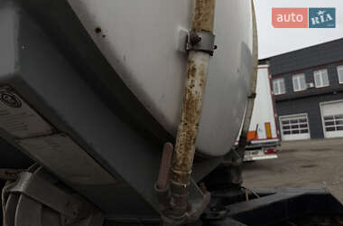 Бензовоз Ford Cargo 2014 в 