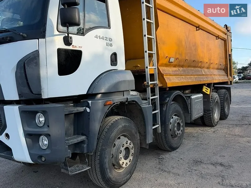 Ford Cargo 2016