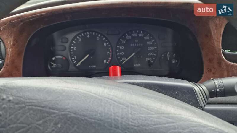 Седан Ford Contour 1995 в Києві