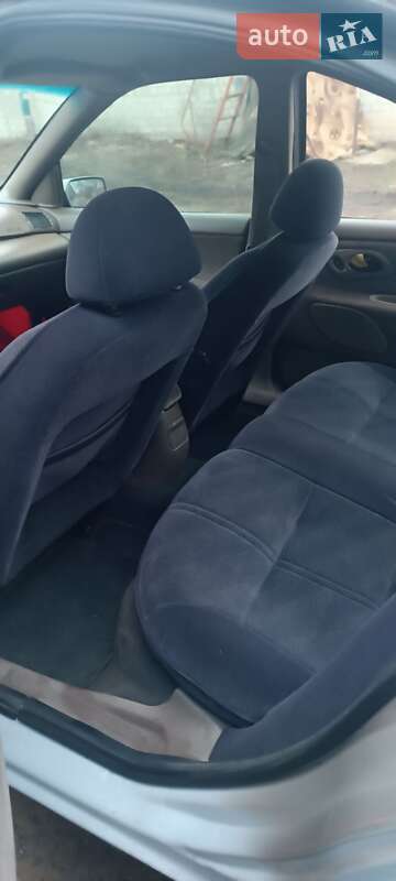 Седан Ford Contour 1995 в Харькове