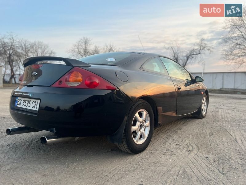 Купе Ford Cougar 1999 в Дубні