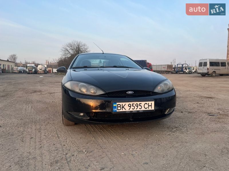 Купе Ford Cougar 1999 в Дубні