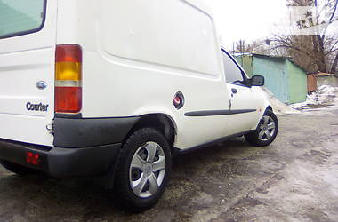 Минивэн Ford Courier 2001 в Киеве