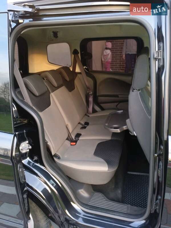 Минивэн Ford Courier 2014 в Ивано-Франковске