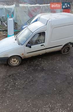 Вантажний фургон Ford Courier 1996 в Виноградові