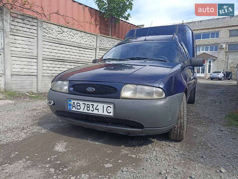 Минивэн Ford Courier 1999 в Виннице
