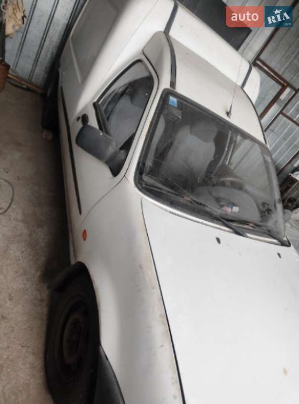 Минивэн Ford Courier 1996 в Киеве