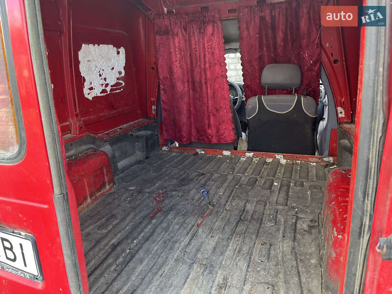 Мікроавтобус вантажний (до 3,5т) Ford Courier 1996 в Кам'янець-Подільському фото 2 Мікроавтобус вантажний (до 3,5т) Ford Courier 1996 в Кам'янець-Подільському