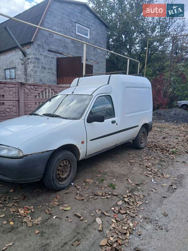 Минивэн Ford Courier 1999 в Апостолово фото 7 Минивэн Ford Courier 1999 в Апостолово