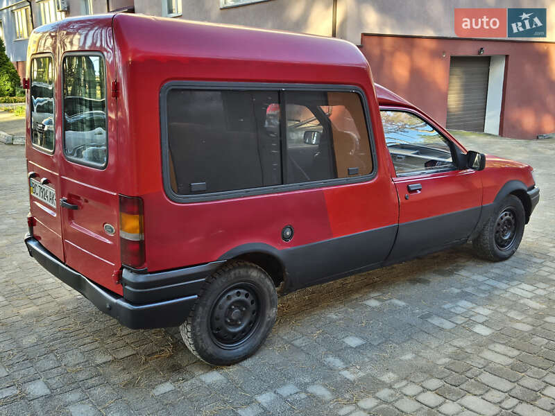 Минивэн Ford Courier 1995 в Славуте