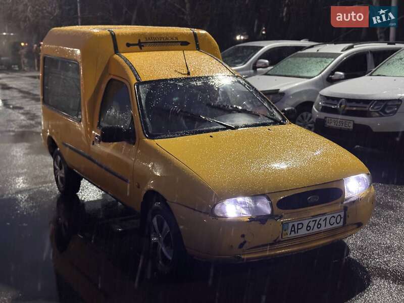 Минивэн Ford Courier 1996 в Запорожье