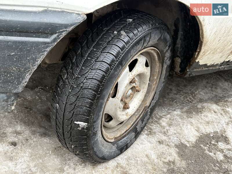 Мінівен Ford Courier 1992 в Львові