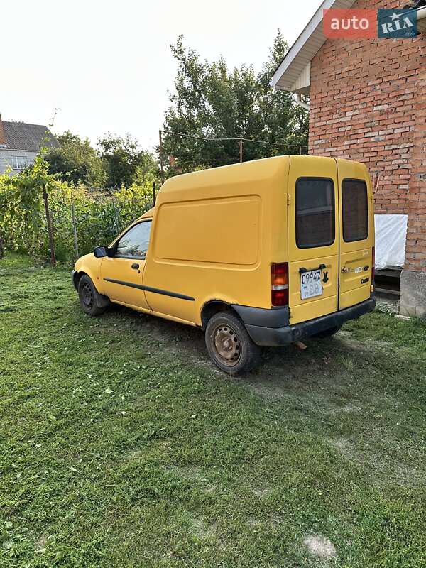 Мінівен Ford Courier 1996 в Вінниці