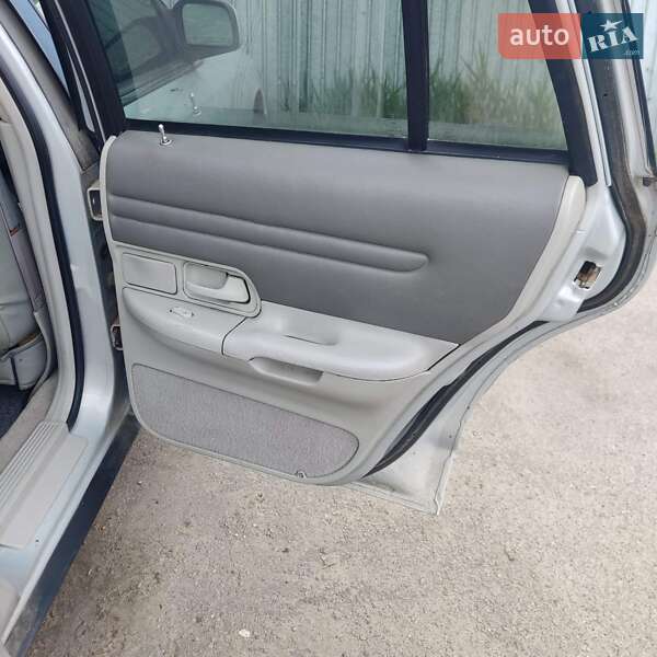 Седан Ford Crown Victoria 1996 в Харкові