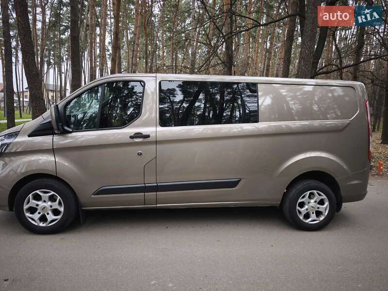 Минивэн Ford E-Transit Custom 2023 в Киеве фото 5 Минивэн Ford E-Transit Custom 2023 в Киеве