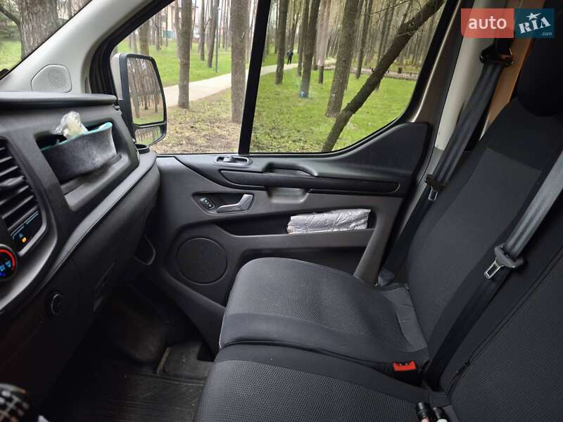Минивэн Ford E-Transit Custom 2023 в Киеве фото 14 Минивэн Ford E-Transit Custom 2023 в Киеве