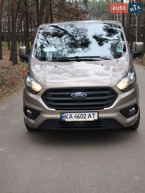 Минивэн Ford E-Transit Custom 2023 в Киеве фото 20 Минивэн Ford E-Transit Custom 2023 в Киеве
