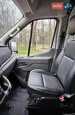 Грузовой фургон Ford E-Transit 2022 в 
