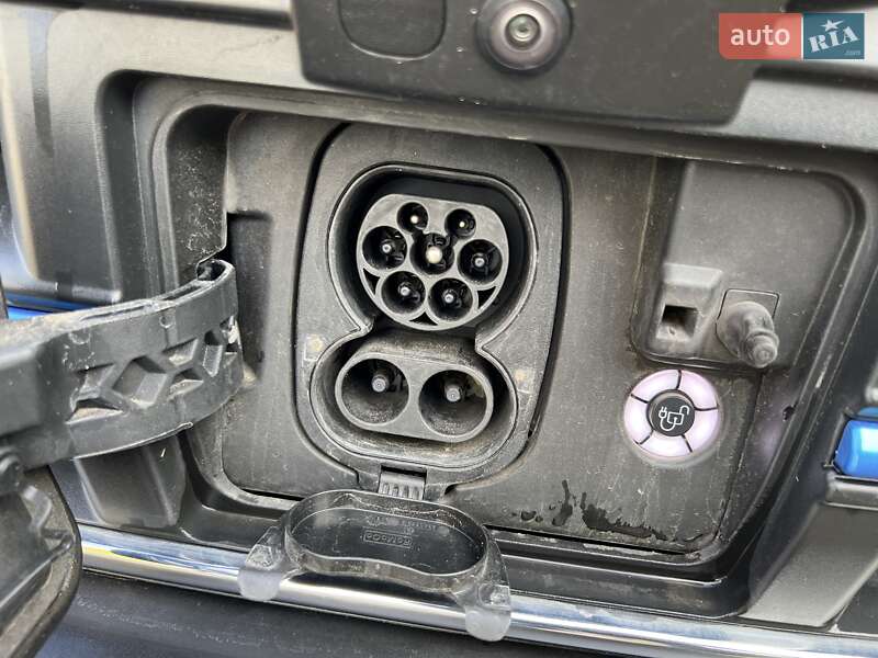 Грузовой фургон Ford E-Transit 2023 в Луцке фото 23 Грузовой фургон Ford E-Transit 2023 в Луцке