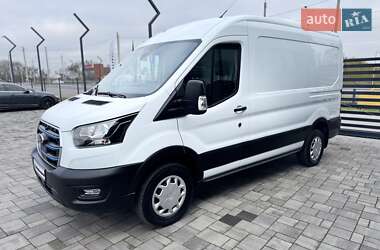 Вантажний фургон Ford E-Transit 2023 в Рівному