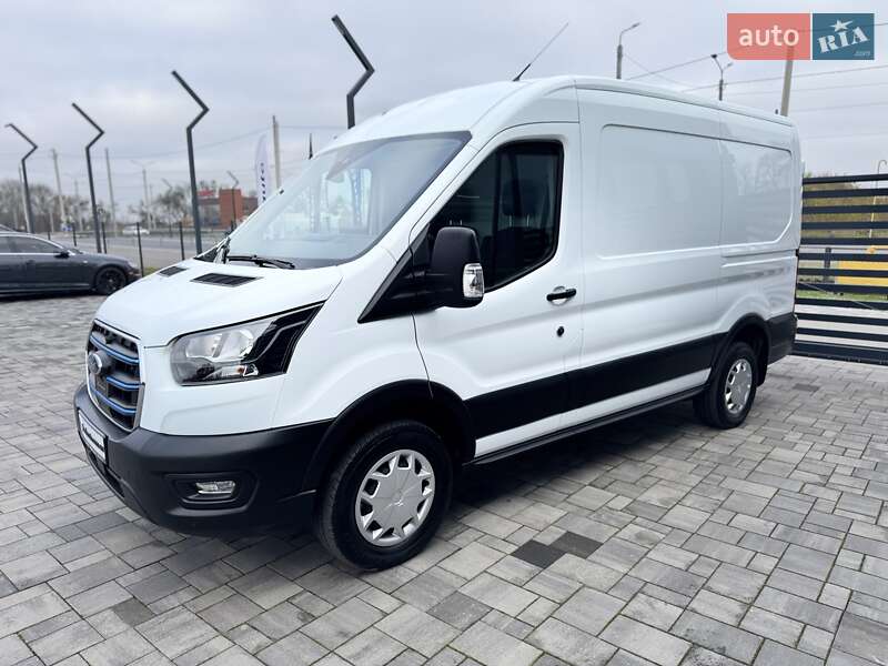 Грузовой фургон Ford E-Transit 2023 в Ровно