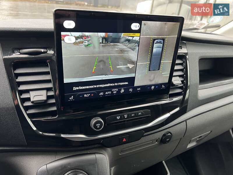 Грузовой фургон Ford E-Transit 2024 в Луцке