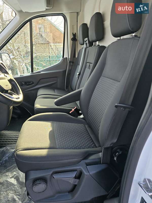 Грузовой фургон Ford E-Transit 2023 в Виннице