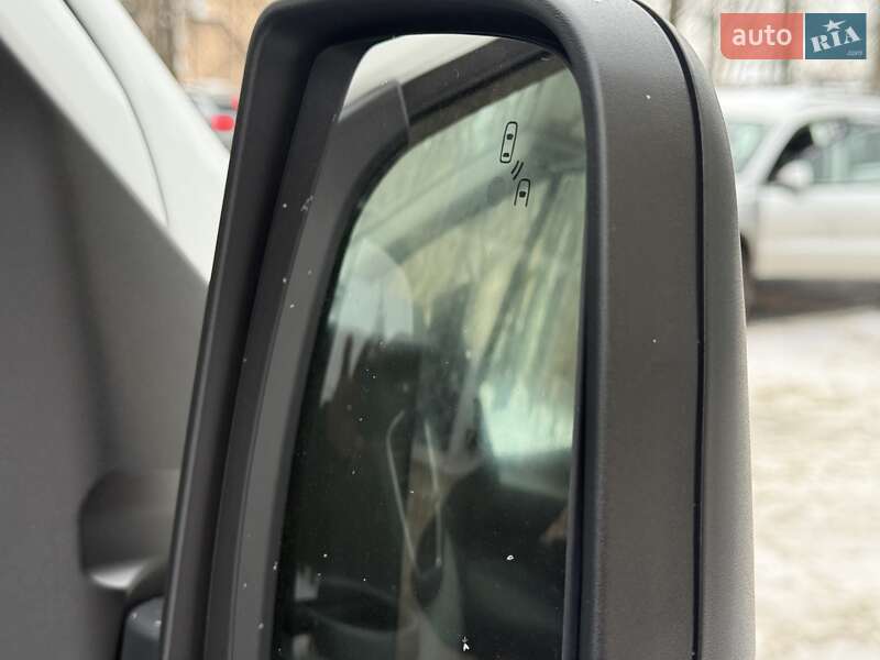 Грузовой фургон Ford E-Transit 2022 в Виннице