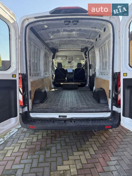 Грузовой фургон Ford E-Transit 2022 в Олевске