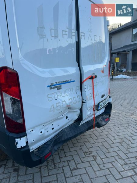 Вантажний фургон Ford E-Transit 2022 в Львові