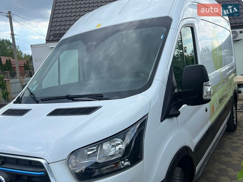 Грузовой фургон Ford E-Transit 2022 в Виннице