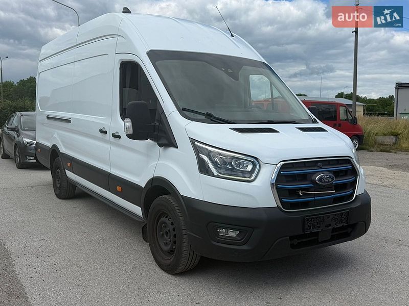 Вантажний фургон Ford E-Transit 2022 в Києві