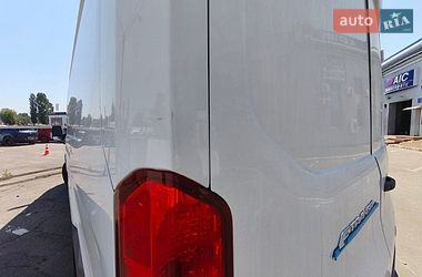 Грузовой фургон Ford E-Transit 2022 в Киеве