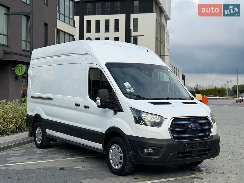 Вантажний фургон Ford E-Transit 2023 в Городку