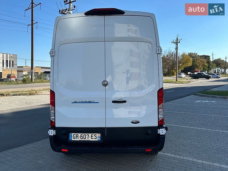 Грузовой фургон Ford E-Transit 2023 в Виннице