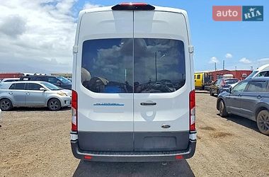 Грузовой фургон Ford E-Transit 2023 в Черновцах