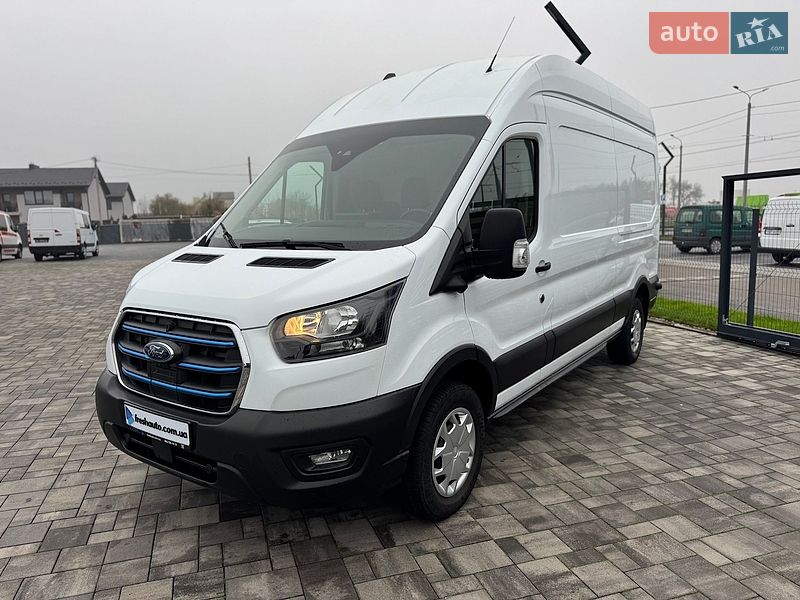 Грузовой фургон Ford E-Transit 2023 в Ровно